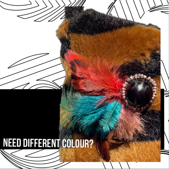 Handmade baguette shoulder bag embellished by hand follow on Instagram@bowingn - Picture 1 of 3